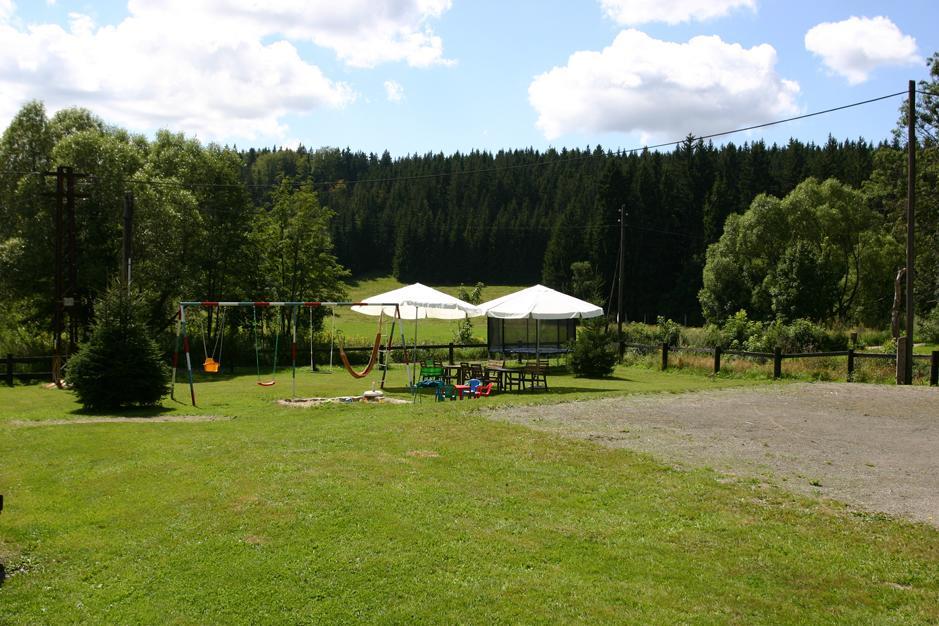 Jeleni Chata Skladanka Lucany nad Nisou Exterior photo